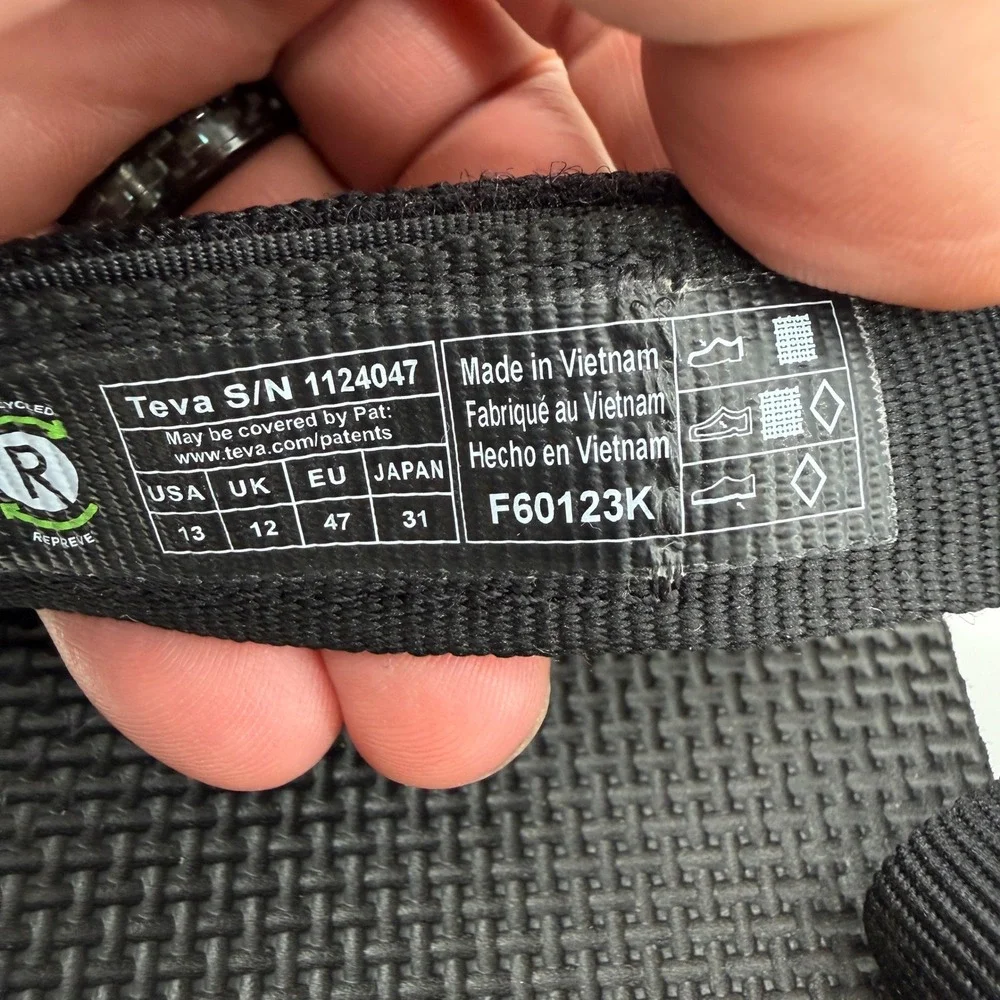 Teva Original Universal Sandals Mens 13 Black Sport Outdoor 1124047 Strappy